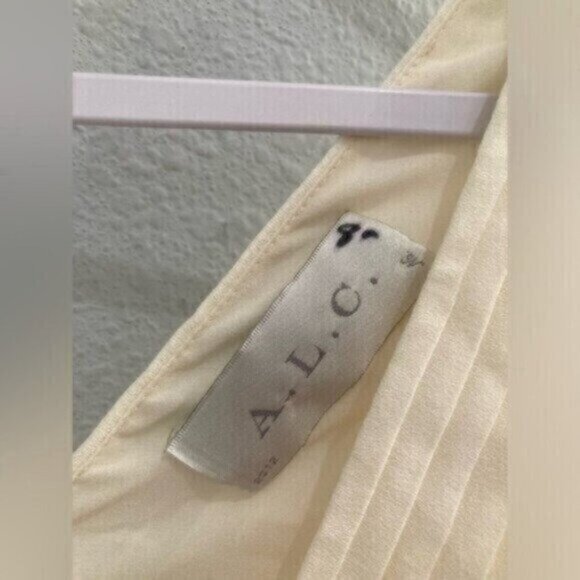 ALC Silk Plunge Feminine Mini Dress Contemporary Cocktail Party Holiday Pleated - Picture 6 of 8